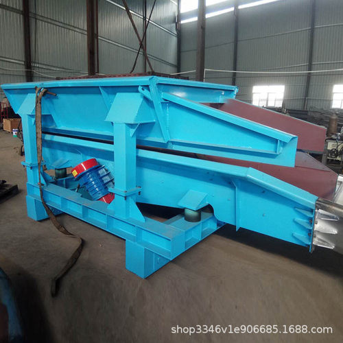 热销电炉供应厂家振动加料车铸造厂电炉振动加料车中频炉自动上料