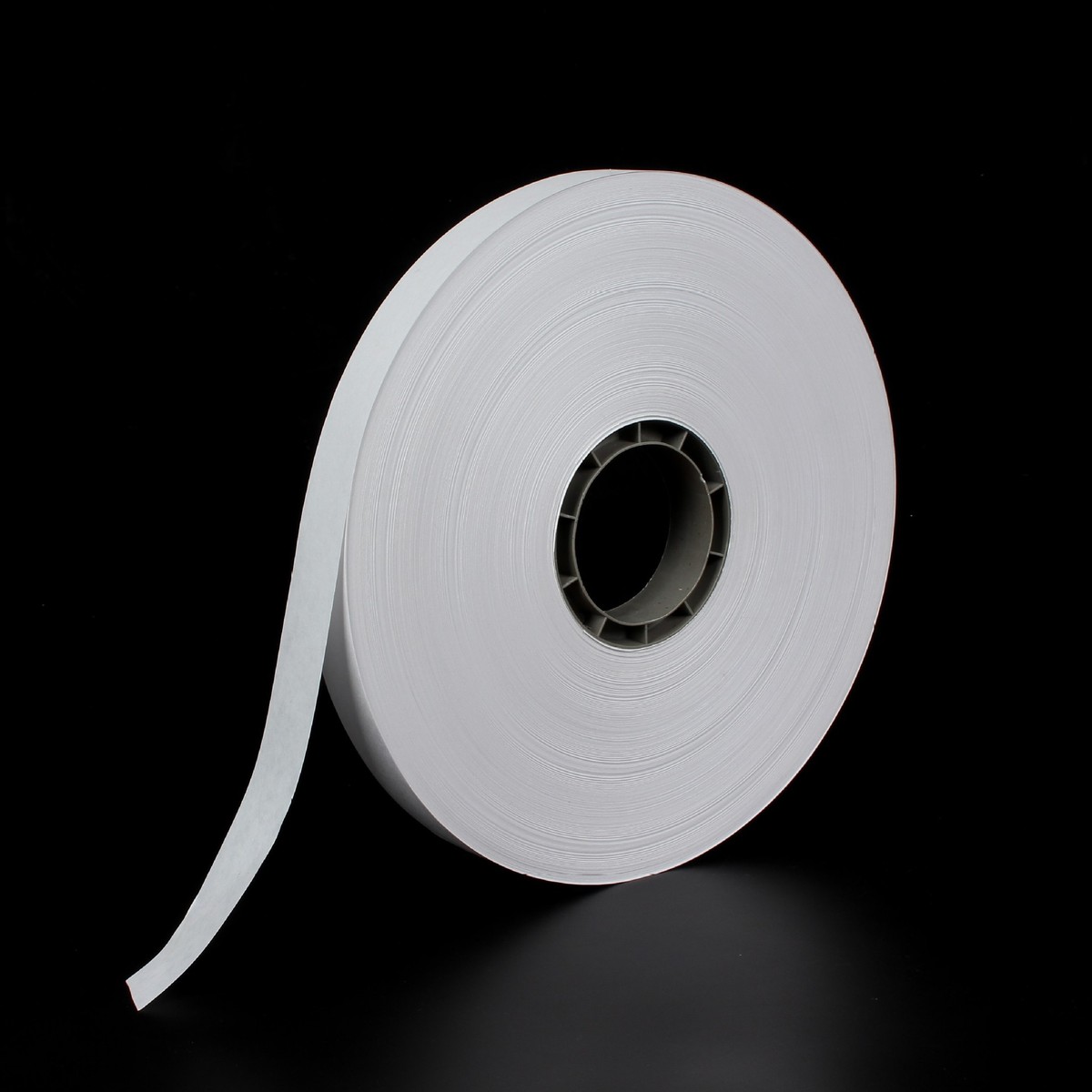 现货白色牛皮纸带自动贴角机胶带打热熔角机胶带白色牛皮纸贴角带