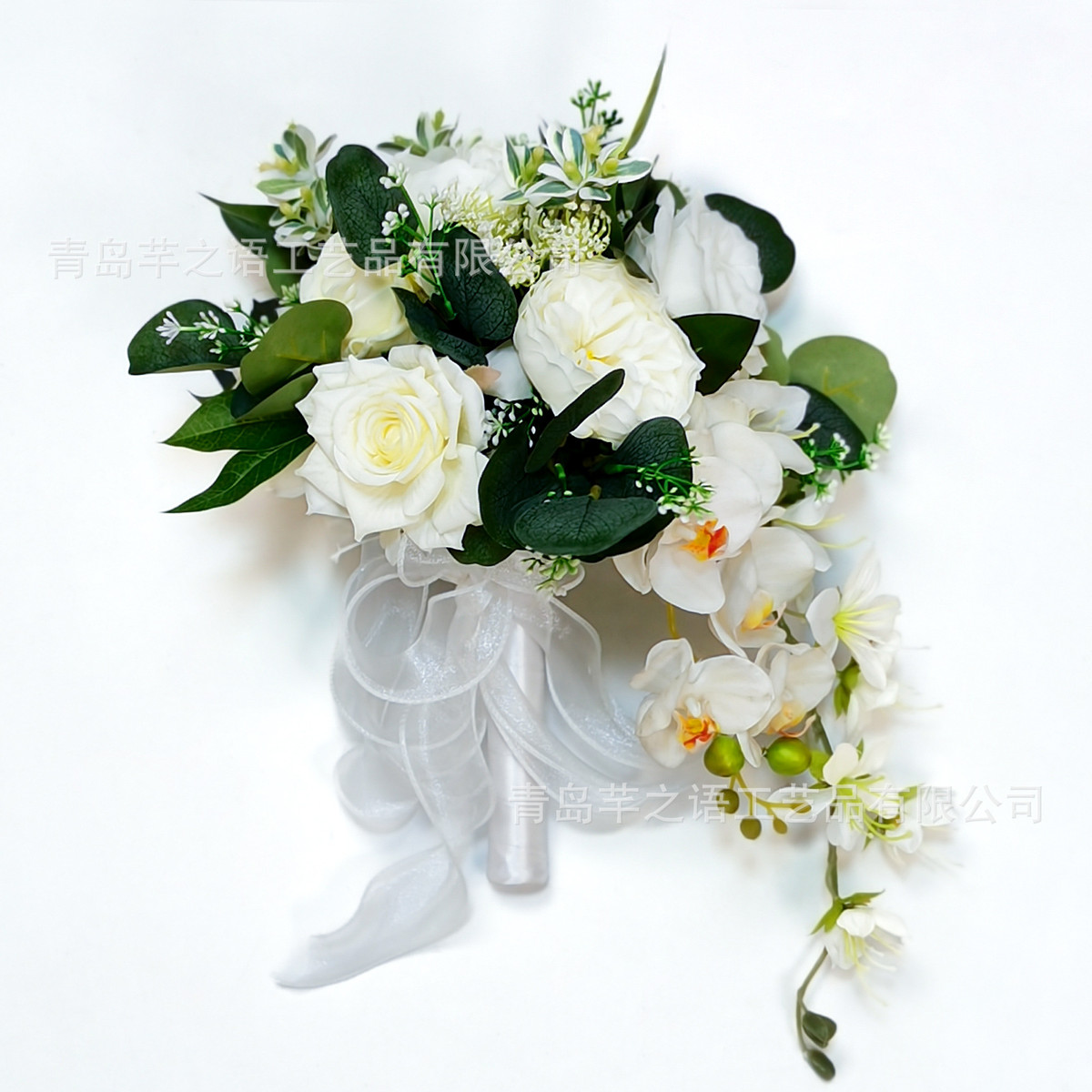 热销新品仿真花新娘手捧花婚礼手捧花成品水滴形婚庆道具装饰