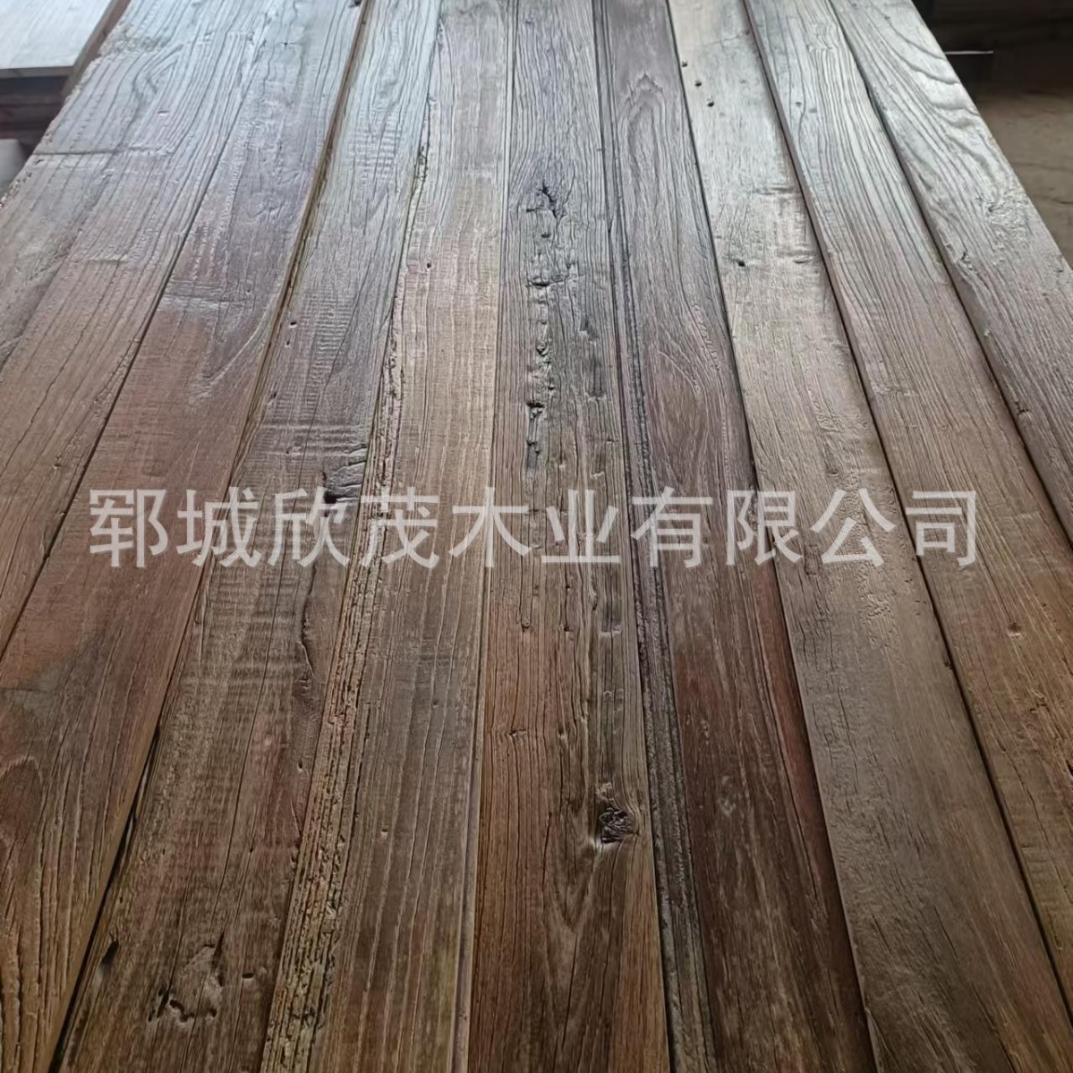 老榆木板材楼梯家居民宿踏步老榆木地板风化纹理门板护墙板