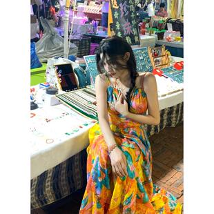 直销气质复古v领绝美碎花吊带连衣裙氛围感收腰显瘦海边沙滩打底