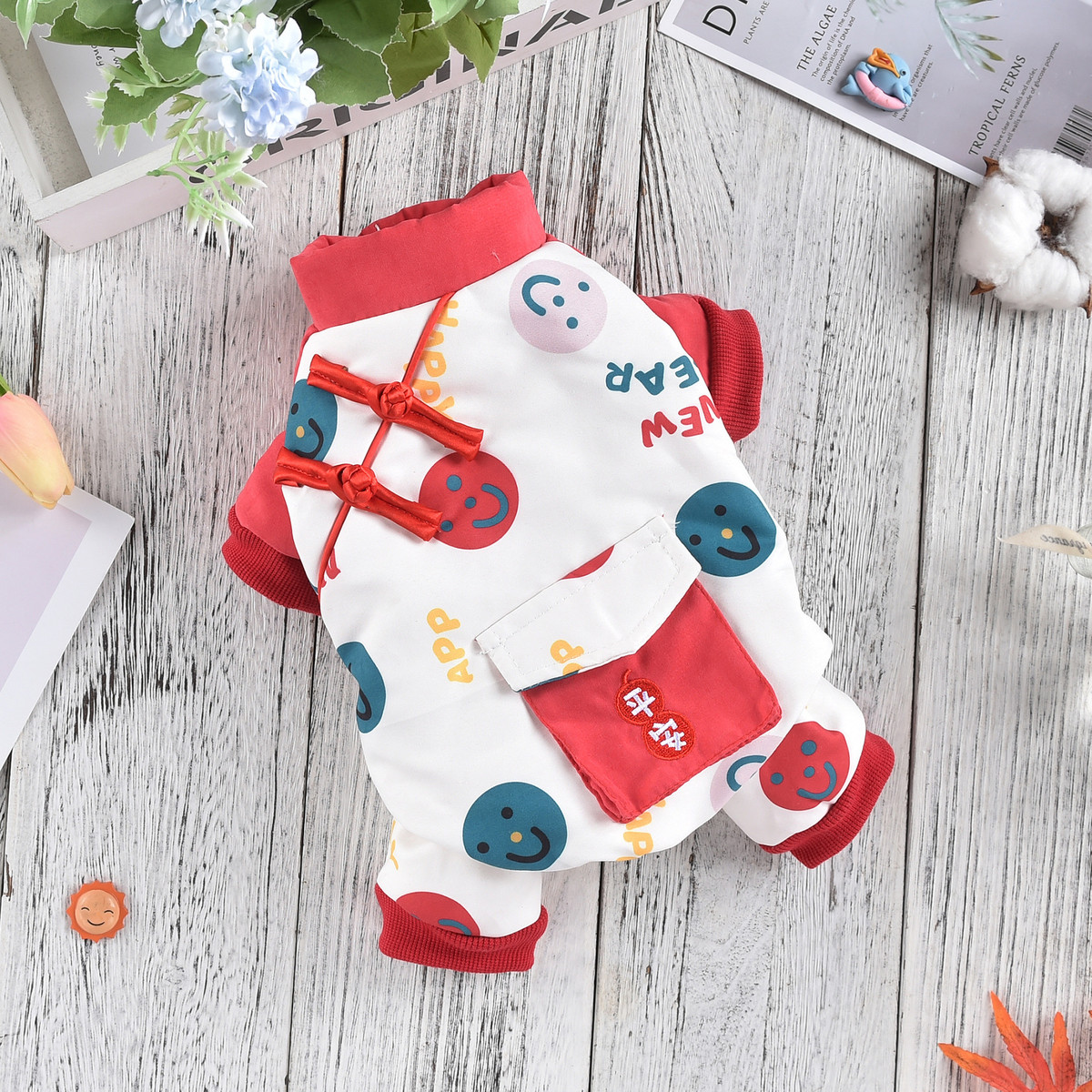 2023秋冬新款中新年四脚衣宠物保暖衣柯基法斗笑脸小型犬宠物衣