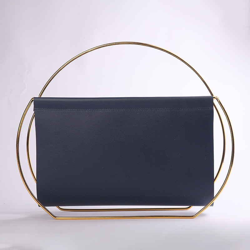 北欧轻奢现代金属皮革杂志报架家居沙发边角收纳储物创意提手书架