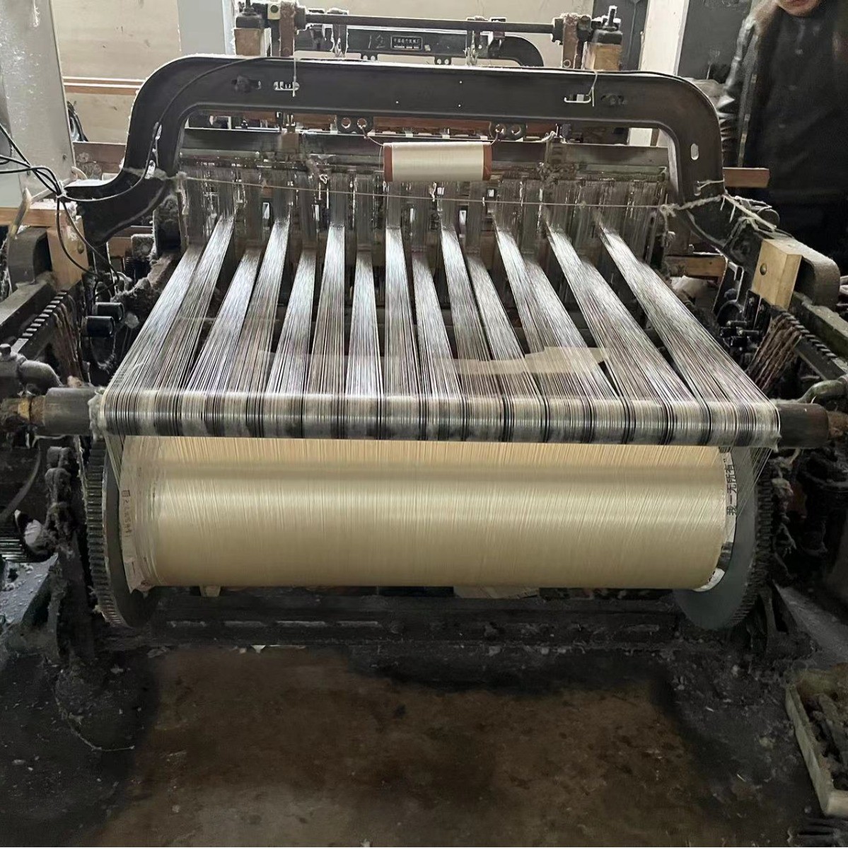 热销ga615t型有宽幅带机梭织自动换梭棉织机宽幅布机