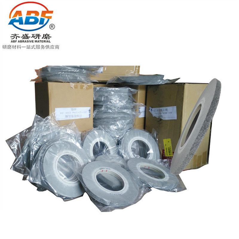纤维钛空轮轮卷紧不织布抛光轮不锈钢抛光处理