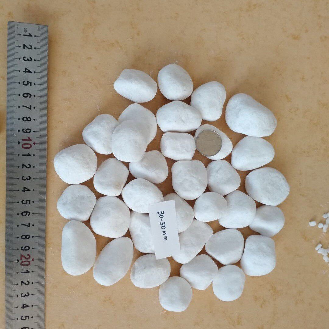 厂家批发新款白色鹅卵石白球石白石子石河卵石米现货供应