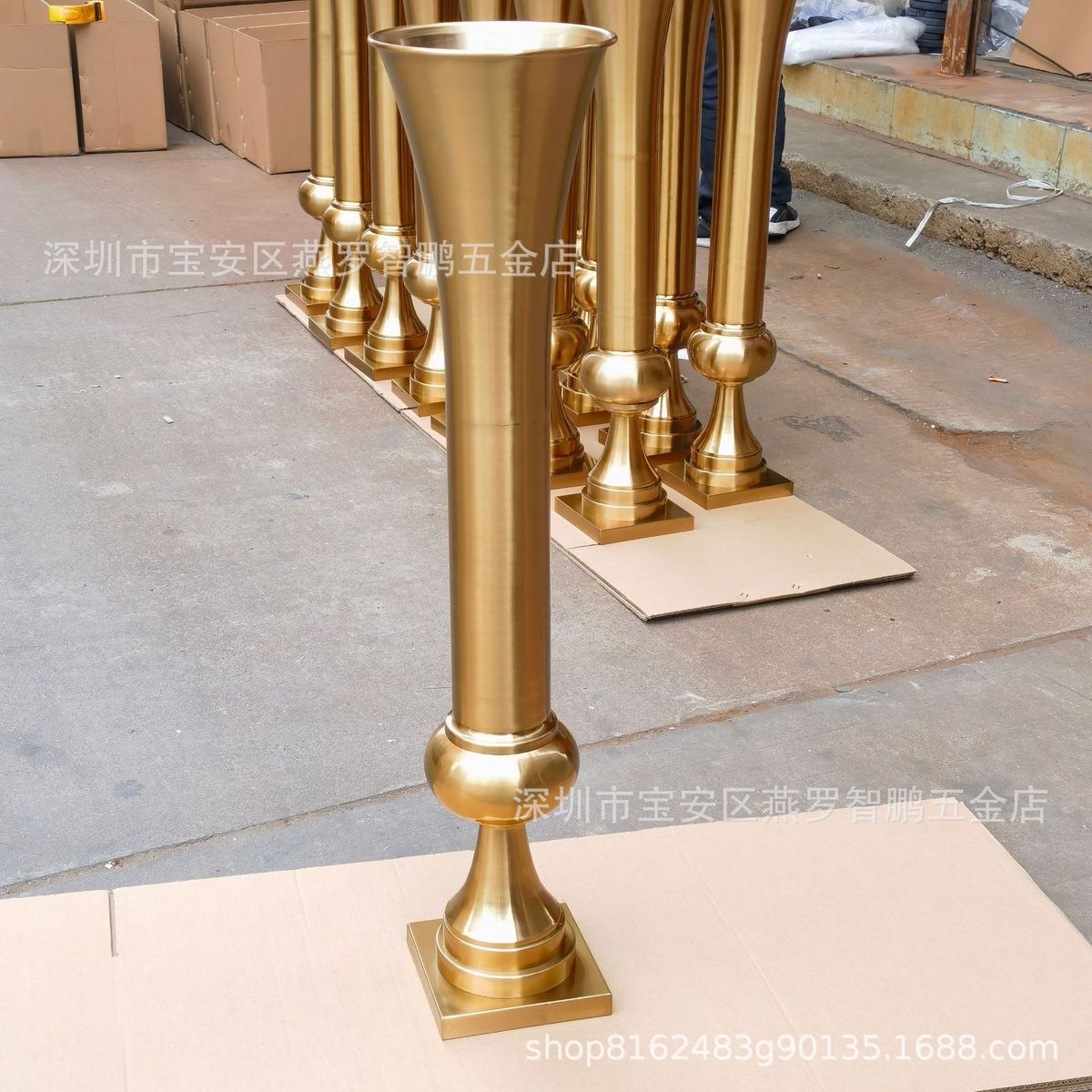 婚庆道具电镀铁艺路引布置金色餐桌家居花器插花装饰花瓶摆件