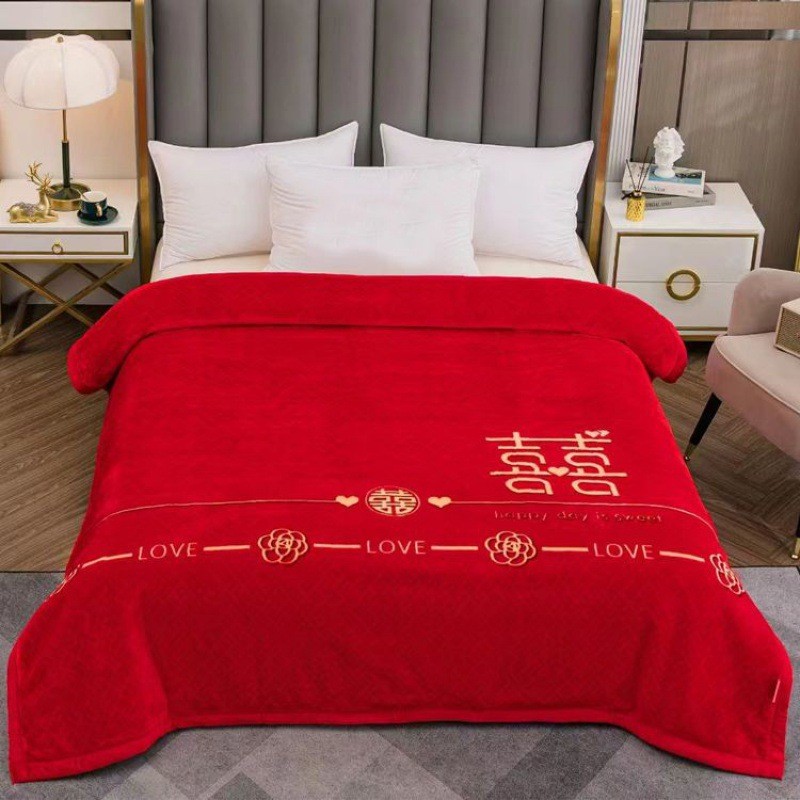 结婚大红色盖毯婚庆喜字毛毯双人云毯冬季加厚毯子新婚陪嫁送