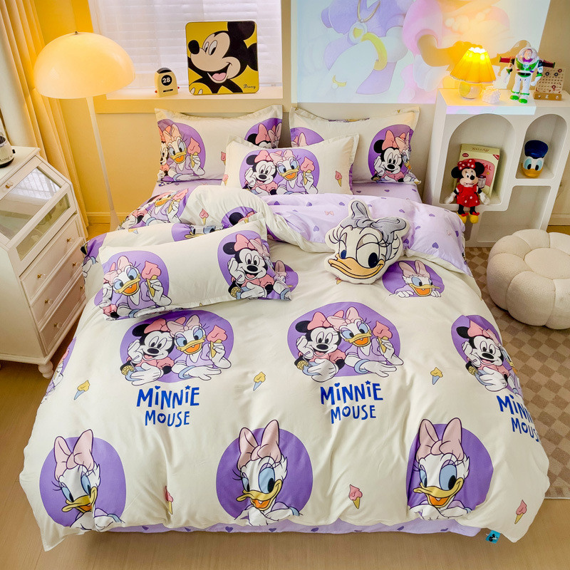 爆款迪士被套亲肤棉卡通四件套草莓熊单双人床妮维尼熊三件套