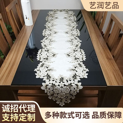厂家批发小花40x195cm镂空绣花桌布茶几巾桌旗桌垫布艺盖巾餐垫