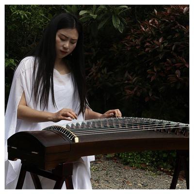 扬州楠木素面古筝现货秒发牛骨弦古筝槽专业演奏级古筝可定制