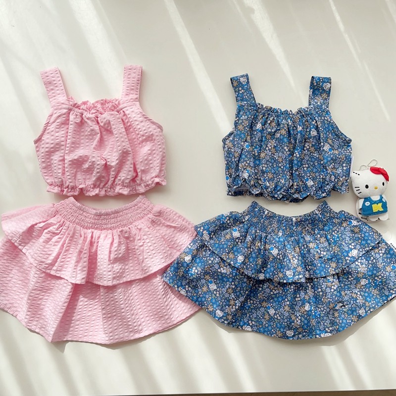 2-10澳女童粉色泡泡棉满印kitty短款吊带上衣+半裙 分开拍图片