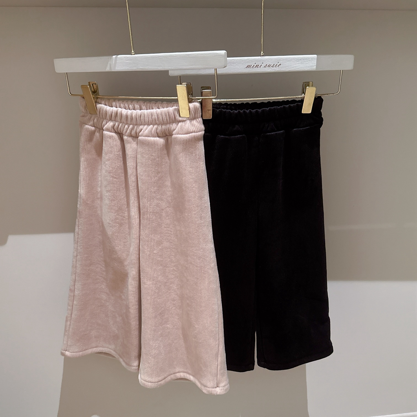 100-145韩系女童两色加绒内里条绒直筒裤