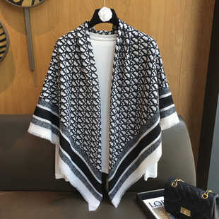 经典D字母百搭旅游防晒遮阳亚麻披肩两用130cm大方巾丝巾棉麻围巾