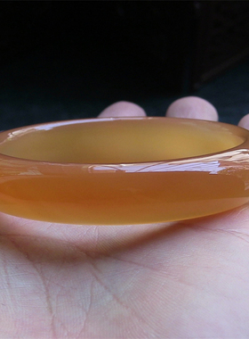 天然巴西玛瑙手镯/加厚不加宽/香橙色玉髓/水润通透2132