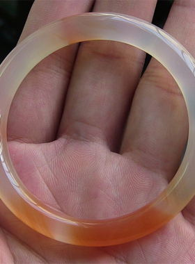 天然巴西玛瑙手镯玉髓