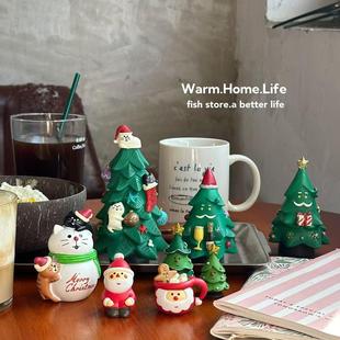 圣诞树猫咪雪屋圣诞老人拍照道具礼物树脂摆件装 store 饰品 Fish