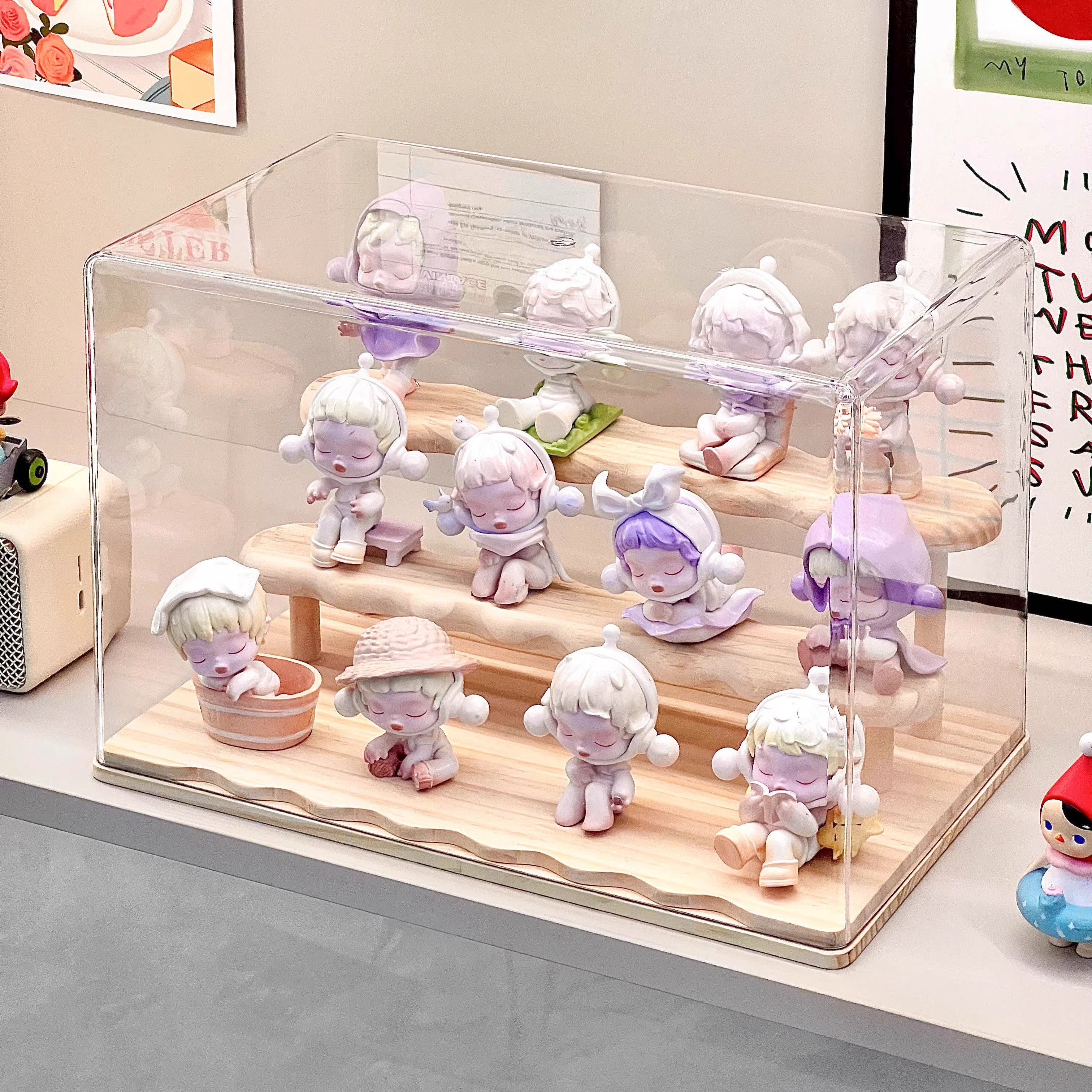 透明防尘盲盒实木阶梯式展示架