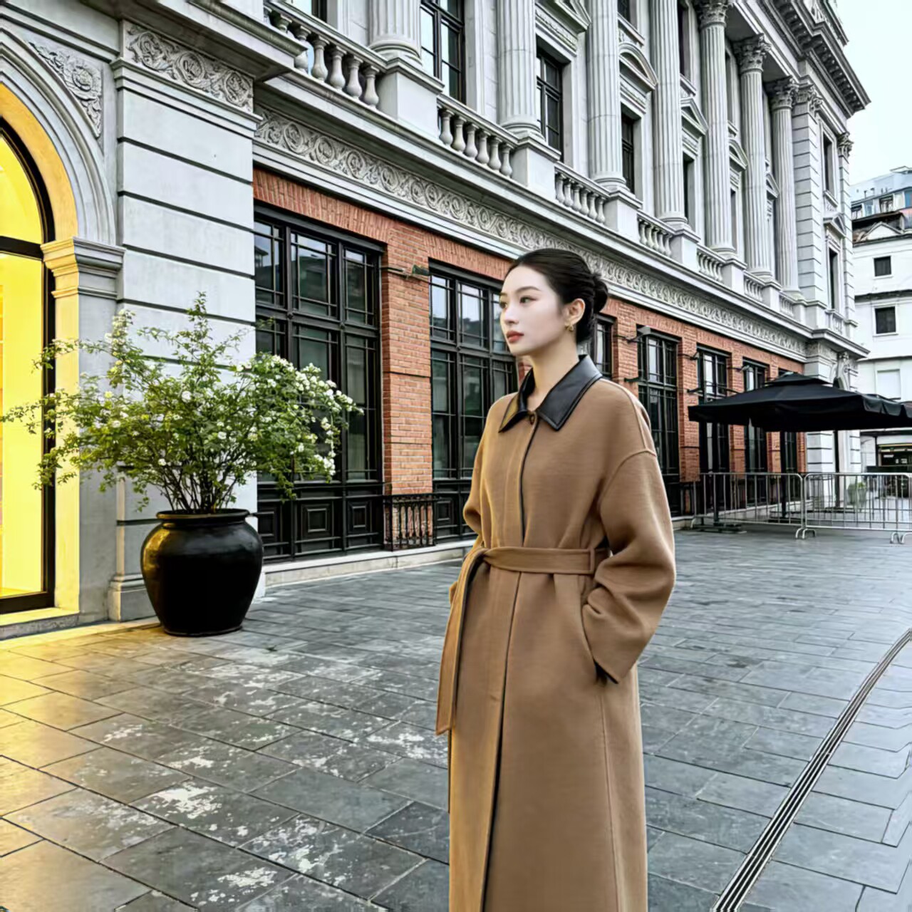 【山羊绒+澳毛】新款毛呢外套女皮领巴恩风2025冬轻奢双面呢大衣