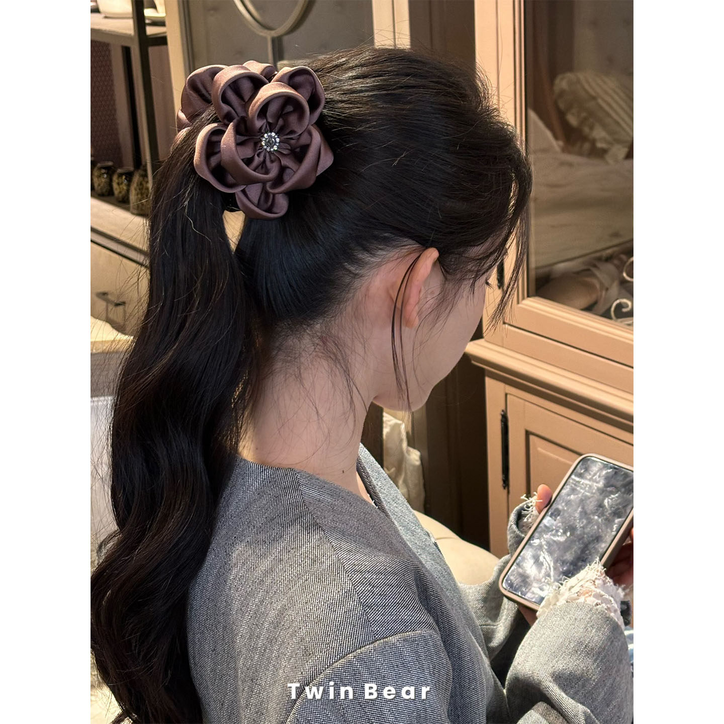 复古花朵高雅缎面花朵香蕉夹马尾夹女咖色水钻绑头发显发量多发夹