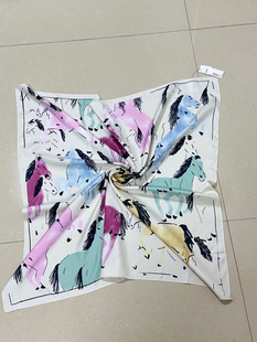 TZ环球丝韵｜出口原单新款百搭彩马图丝巾女春季大方巾送礼礼品