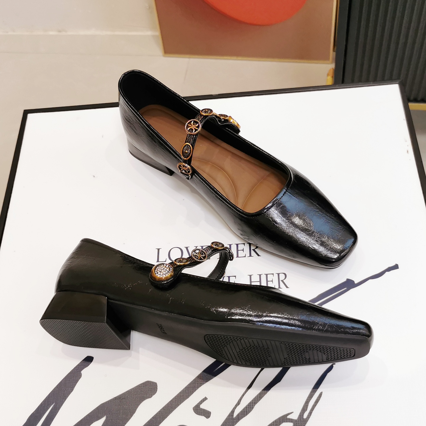 法式魔术贴平底玛丽珍方头单鞋女