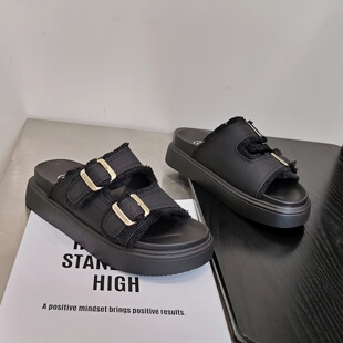 韩版 双扣厚底防滑外穿通勤一字拖 复古风毛边凉拖女2026年春夏新款