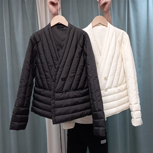 90白鸭绒轻薄短款羽绒服女V领