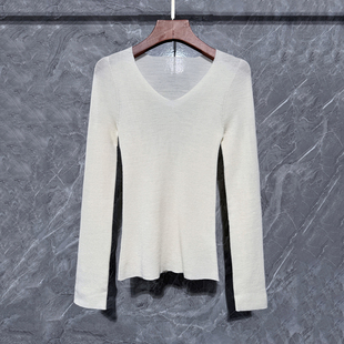 德国扬子纱120SV领打底衫贴身舒适V领羊毛打底衫薄款美丽诺羊毛衫
