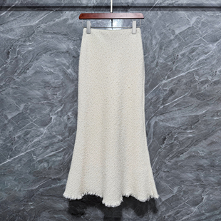 秋冬小香羊毛呢亮片流苏半身裙法式复古气质弹力高腰鱼尾长裙米白