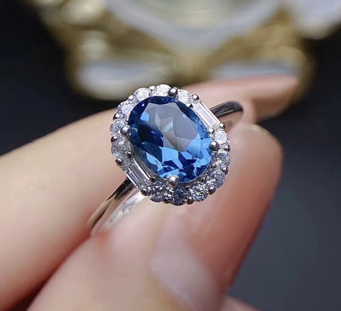 【中国地质大学】天然托帕石戒指s925纯银晶体全净，伦敦蓝6*8mm