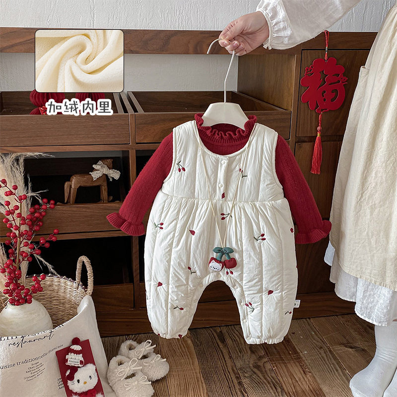 2025冬季新款婴幼儿舒适绗棉加绒连体衣套装女宝爬服打底衫两件套