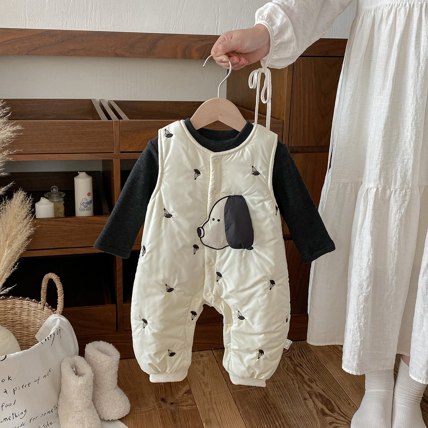 秋冬新款婴幼儿小狗绗棉加绒连身衣套装男女宝宝连体衣打底两件套