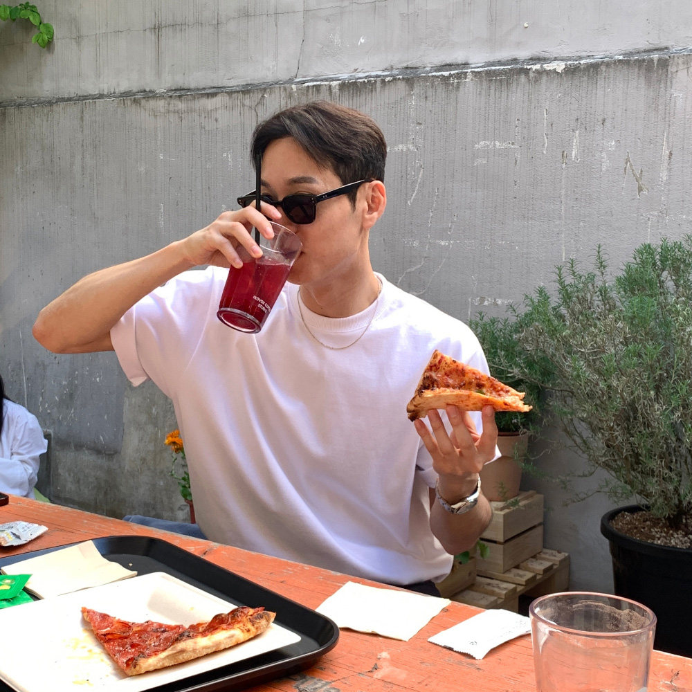 韩国东大门代购夏季时尚简约百搭纯色重工高品短袖T恤衫男上衣