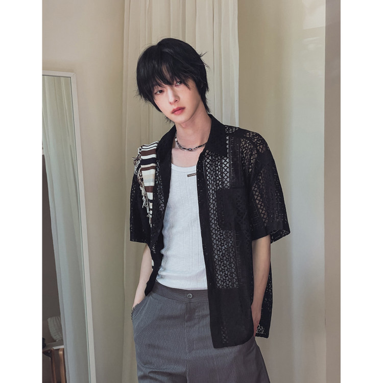 韩国东大门代购夏时尚镂空透视蕾丝花朵图案闷骚设计感短袖衬衫男