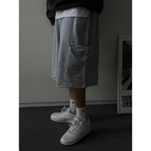 运动休闲五分裤 口袋口袋百慕大裤 街头潮流铆钉工装 韩国东大门代购