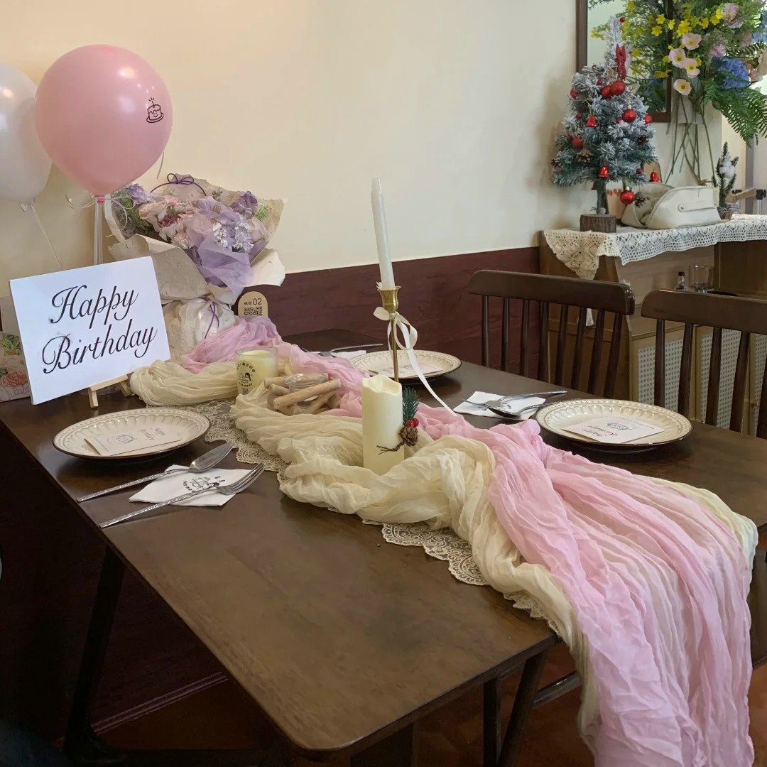 法式度假风粉色褶皱桌旗生日派对餐桌装饰氛围感纯色桌布KT板摆件