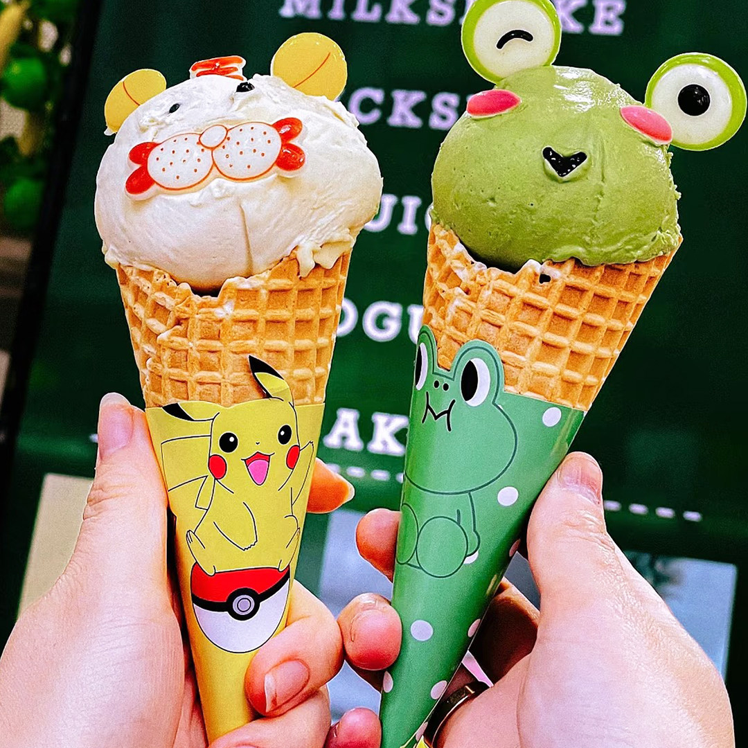 网红卡通冰淇淋甜筒纸托烘焙店冷饮店可爱造型一次性三角点心包装