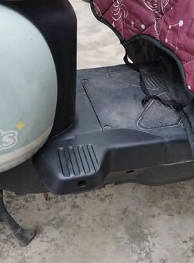 适用于新国标雅迪颜可DM120台铃萌曼电动车全外壳塑料脚蹬后搁脚