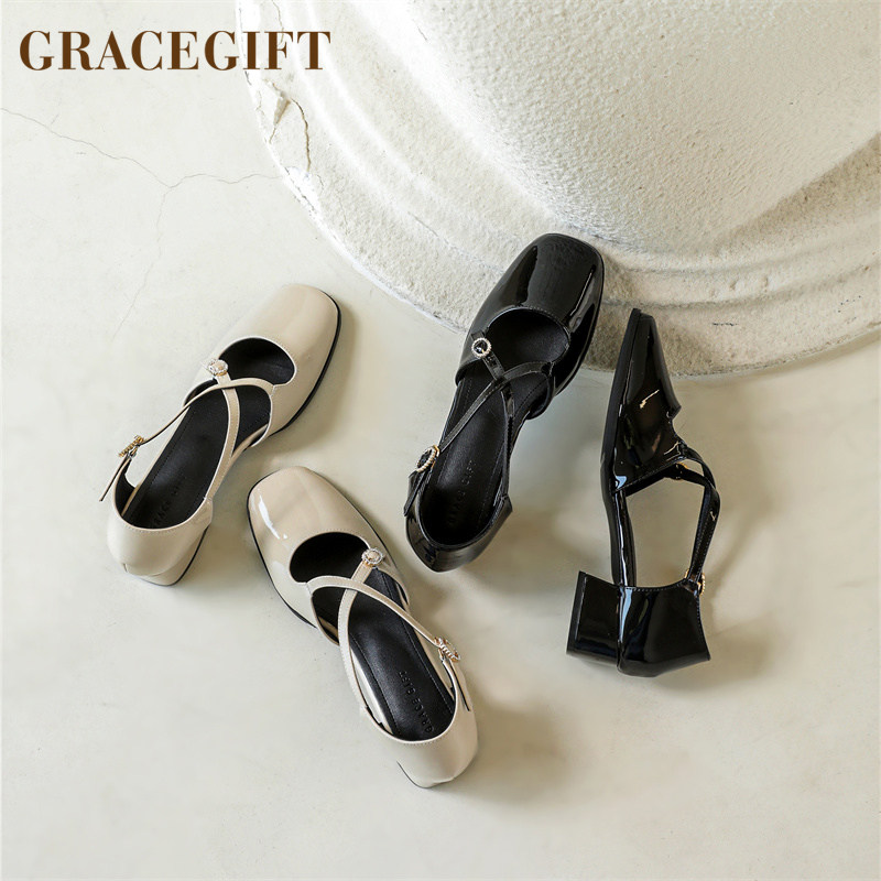 grace gift玛丽珍鞋女中跟休闲粗跟中空包头单鞋甜美复古女鞋