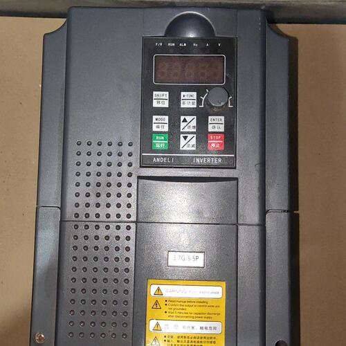 议价安德利变频器ADL2000-4037G/4055P实物图现货