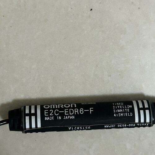 议价E2C-EDR6-F传感器一个，传感器接头有