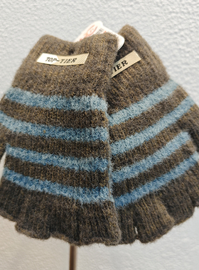 2025新款韩版ins复古英伦手套女gao级感条纹针织毛线保暖半指手套