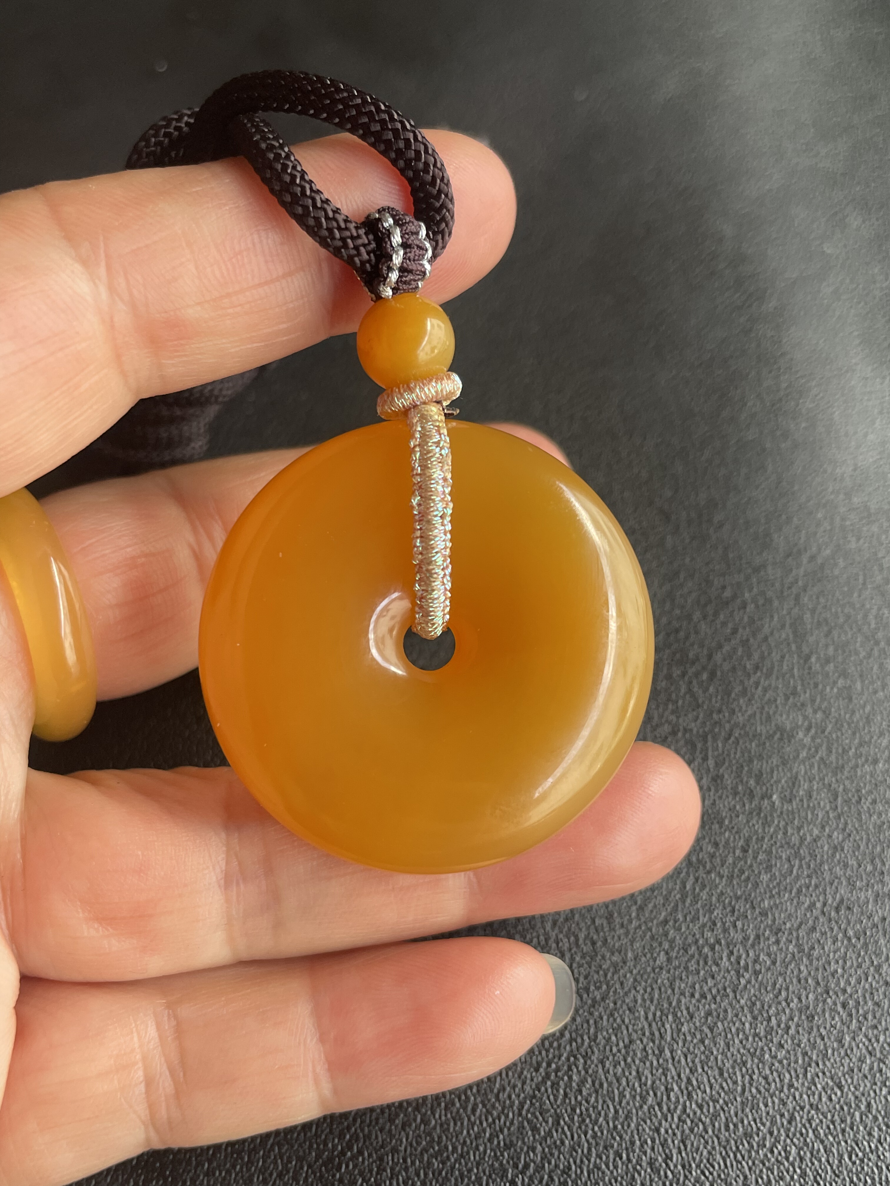 云南龙陵天然玉石黄龙玉鸡油黄老料挂价吊坠平安扣37*10mm