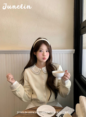 六月林 法式高级感气质减龄千金风娃娃领水钻白色小香风外套温柔