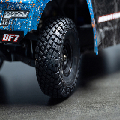 YK4072直桥沙漠卡车DF7短卡轮胎