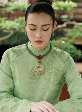 青翠承华 · 赤珠照影古意玉牌项链