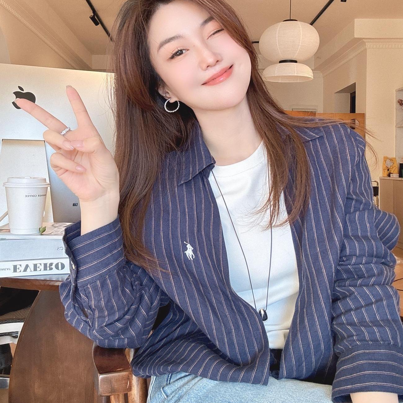 曹大曼法式假两件条纹亚麻衬衫