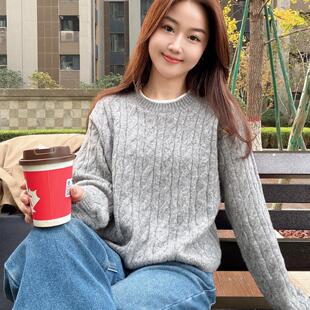曹大曼 刘雯同款假两件麻花毛衣浅灰色复古宽松显瘦圆领毛衣女