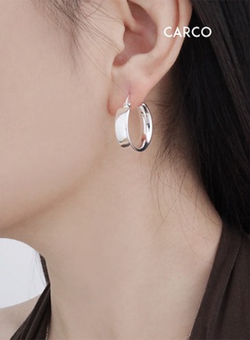 简约日常百搭银色圈圈耳环女时髦极简设计小众高级感通勤耳圈耳饰